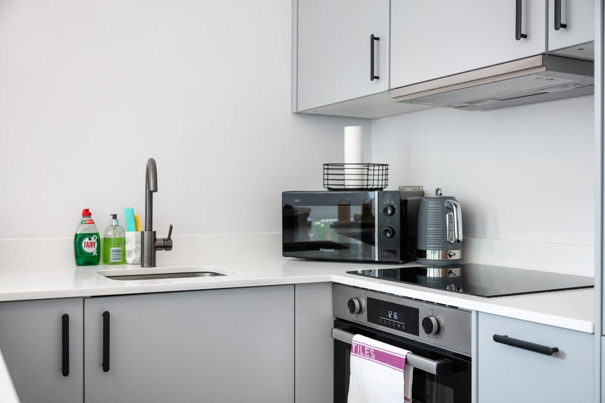 Kensington 1bd Seconds From Museums Appartamento