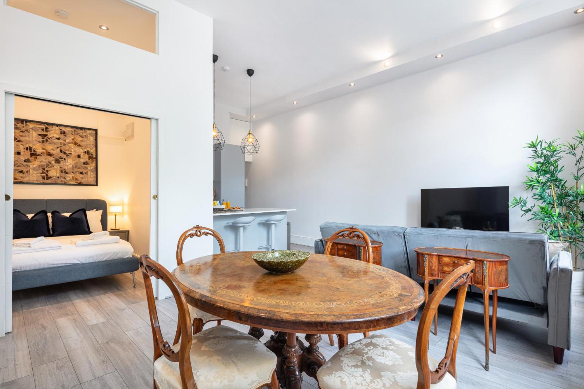 Appartamento Kensington 1bd Seconds From Museums Londra
